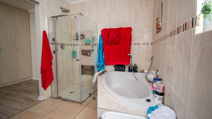 3 Bedroom Property for Sale in Fountains Estate Eastern Cape